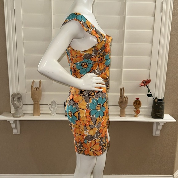 Miaou Vivi Dress in Parisian Flower Orange - Picture 4 of 11